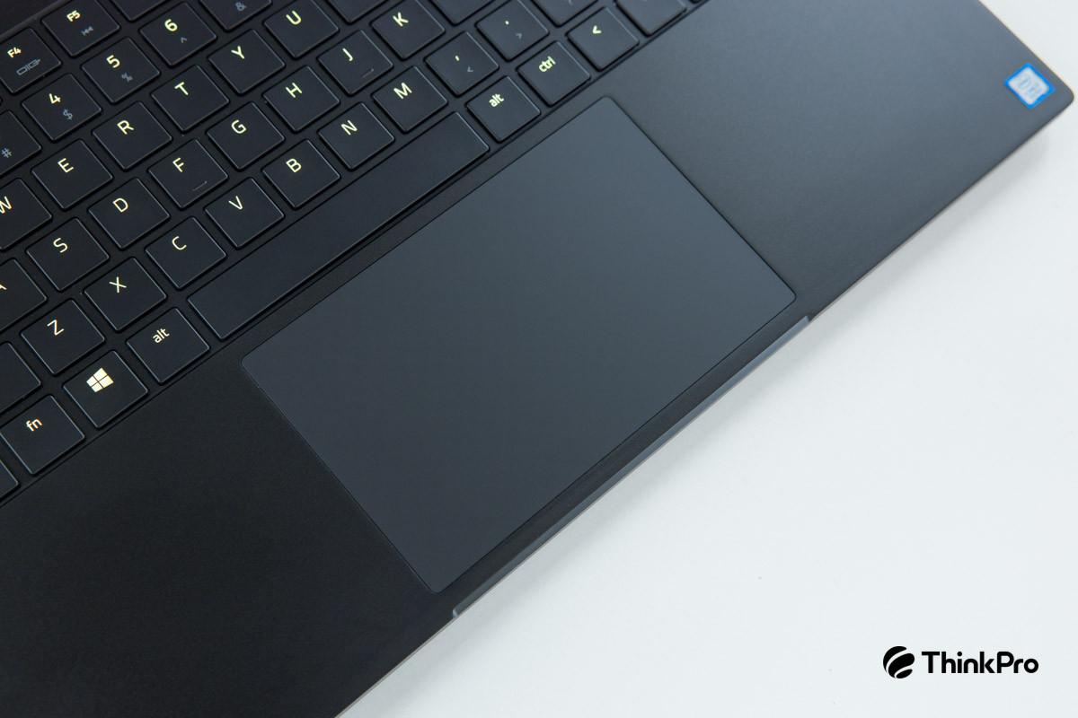 razer-blade-15-advanced-Blade15A01NS-1FV
